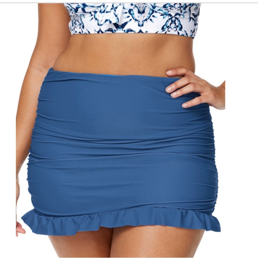 Raisins Curve Trendy Plus Size Echo Tummy-Control Ruffled Swim Skirt